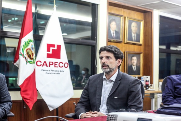 Jorge Zapata: “La Asamblea Constituyente sería un retroceso para la economía”