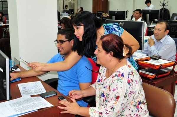 Para 39% de trabajadores, no existe igualdad de oportunidades para mujeres en la industria peruana
