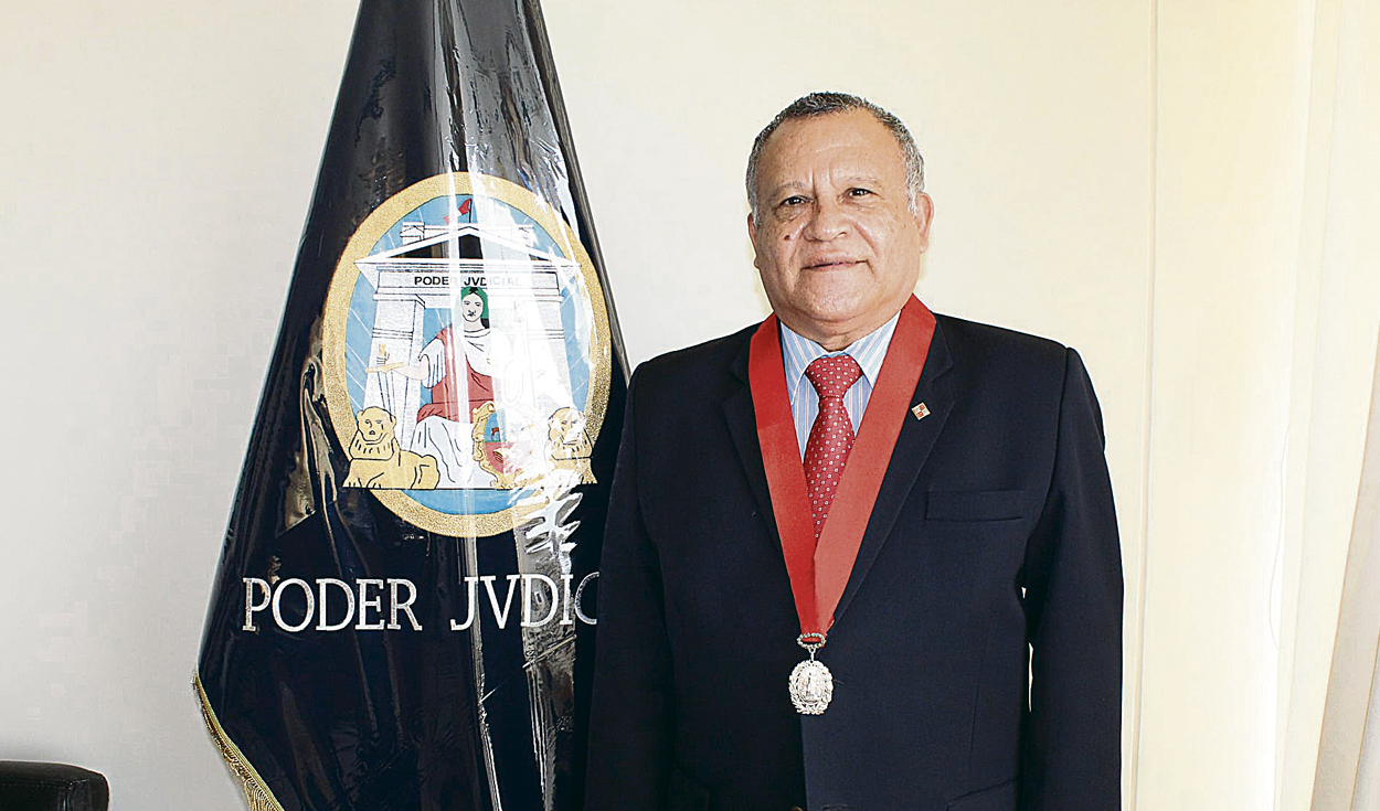 Juan Carlos Checkley